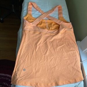 Lululemon workout tank